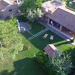 Salcino Agroturismo *