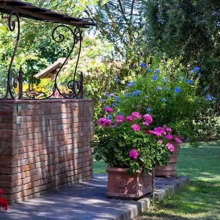 Farm stay Salcino